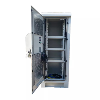 2.1M डबल वॉल आउटडोर टेलीकॉम कैबिनेट्स 42U नेटवर्क कैबिनेट DC48V