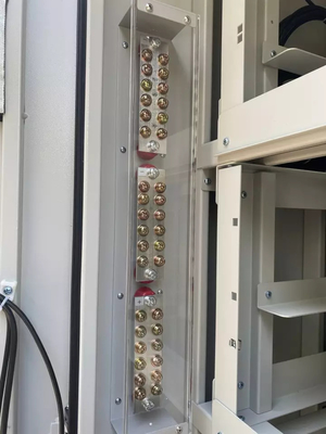 2.1M डबल वॉल आउटडोर टेलीकॉम कैबिनेट्स 42U नेटवर्क कैबिनेट DC48V
