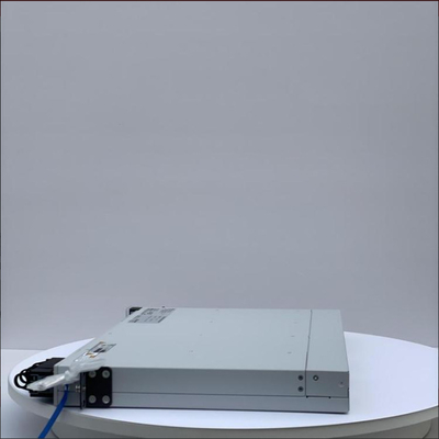Huawei एम्बेडेड ETP48100-B1 संचार बेस स्टेशन 48V 100A AC DC उच्च आवृत्ति स्विचिंग बिजली आपूर्ति